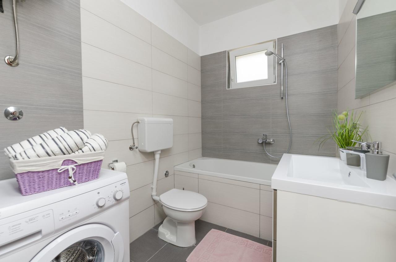 Apartment Antonija Primošten Zewnętrze zdjęcie