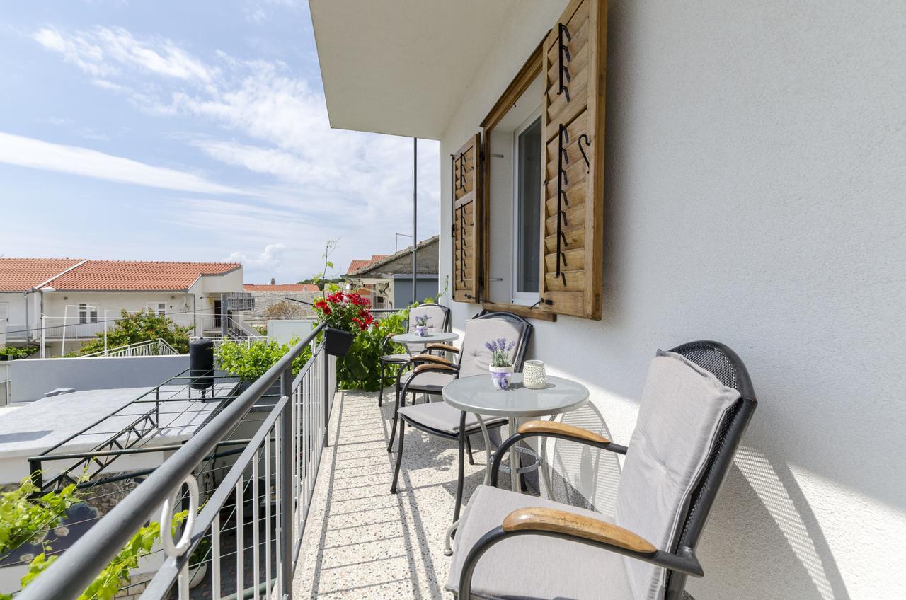 Apartment Antonija Primošten Zewnętrze zdjęcie